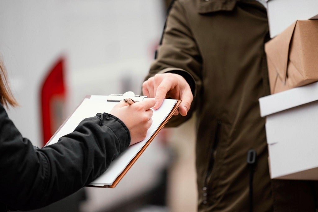 Pagal kokius kriterijus reikėtų rinktis muitinės tarpininką? Nesuklyskite: klaidos gali kainuoti brangiai | First Logistics
